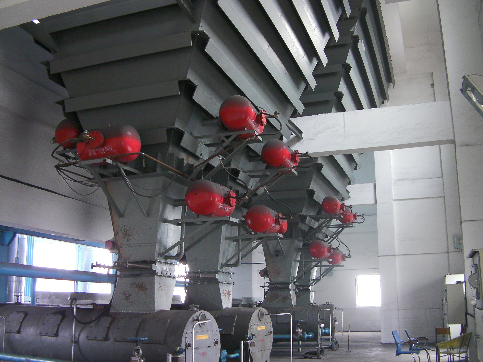 中心給料機(jī)工作原理全解析：如何實(shí)現(xiàn)高效精準(zhǔn)供料？